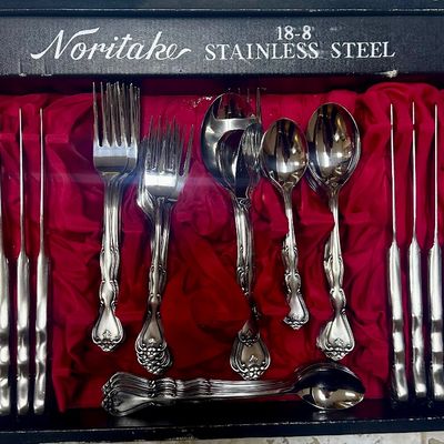 Noritake stainless flatware set