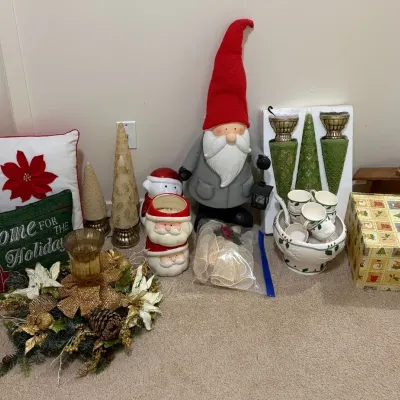Huge Christmas Decor Lot – Gnome, Punch Bowl, Pillows & Gold Accents!