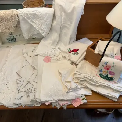 Vintage Linens & Table Lamp
