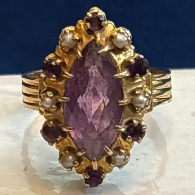 10K Gold Amethyst & Pearl Ring 