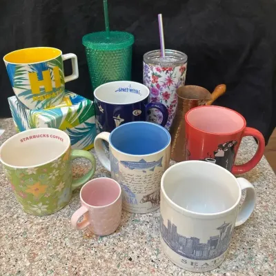 Starbucks Coffee Cups And Travel Cups