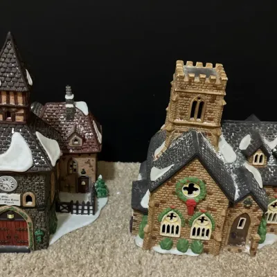 Dept 56 Dickens Village - Old Camden Town Church & Knottinghill Church - Retired