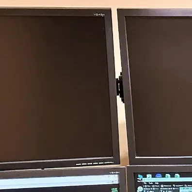 Sale Photo Thumbnail #219
