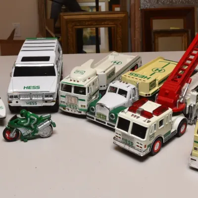 Sale Photo Thumbnail #129