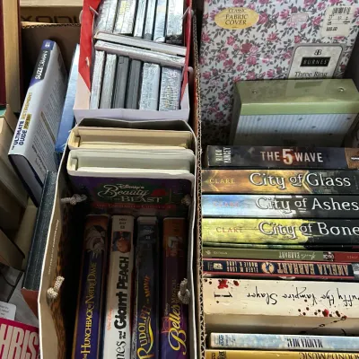 Sale Photo Thumbnail #577