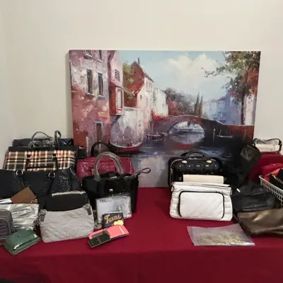 Sale Photo Thumbnail #443