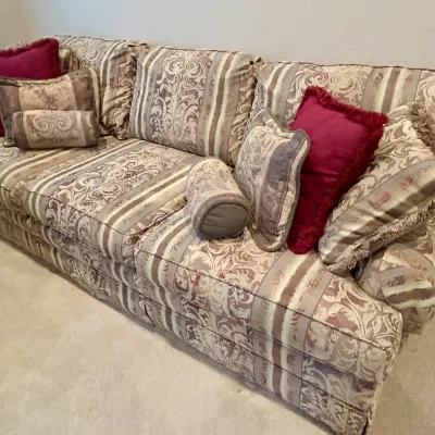 Sale Photo Thumbnail #136