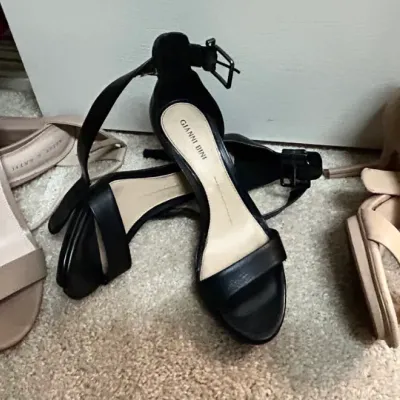 Sale Photo Thumbnail #493