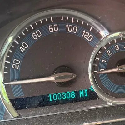 2009 Chevrolet HHR LT Sport Wagon 4D 
100,308 miles