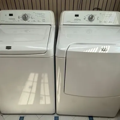 Maytag Bravos Quiet Series 300 Washer and Dryer 