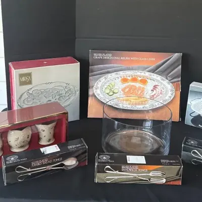 Hostess Serving Gifts New in Box
