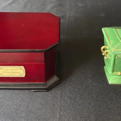 Thomas Kinkade Music Boxes