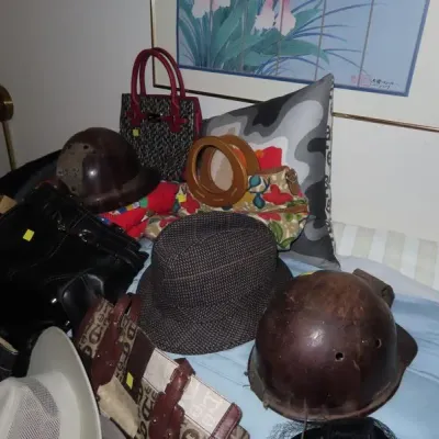 Sale Photo Thumbnail #120