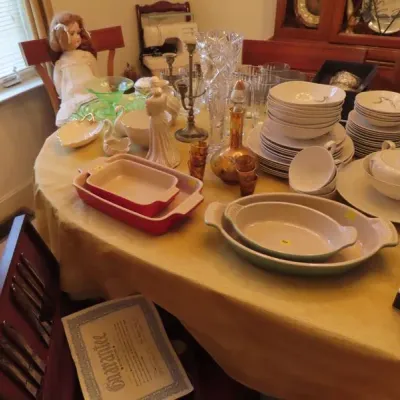 Estate sale photo