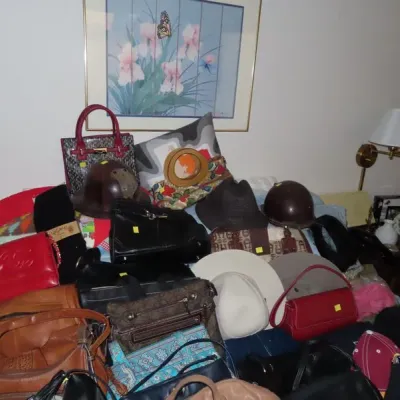 Sale Photo Thumbnail #112