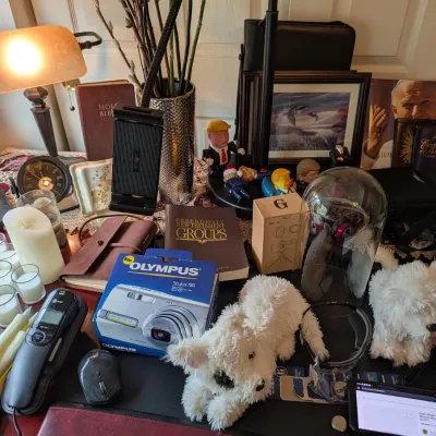 Estate sale photo