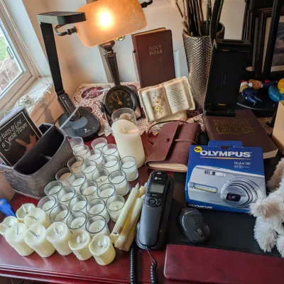 Estate sale photo