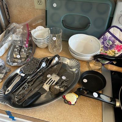 Sale Photo Thumbnail #152