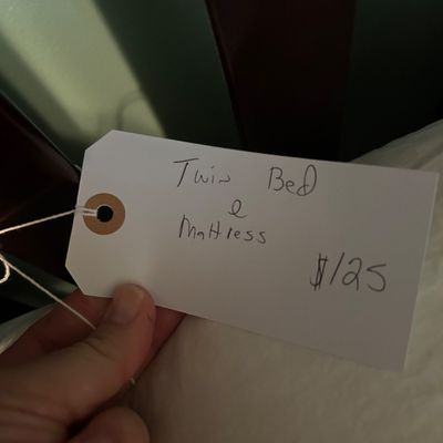 Sale Photo Thumbnail #284