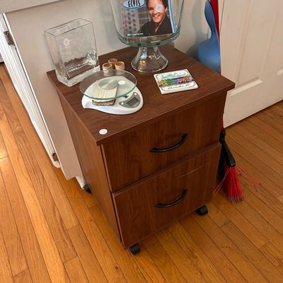 Sale Photo Thumbnail #125: Single 2 drawer filing cabinet. 