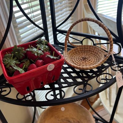 Sale Photo Thumbnail #122: Authentic sweetgrass basket. 