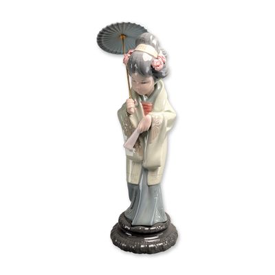 Lladro Porcelain Figurine, Oriental Spring 01004988