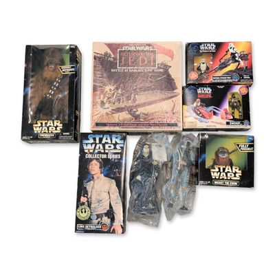 8pc Kenner, Parker Brothers, and Applause Star Wars Collectible Assortment