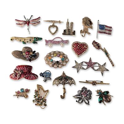 20pc Assorted Animal, Fashion, and Symbolic Motif Costume Jewelry Brooch Pins