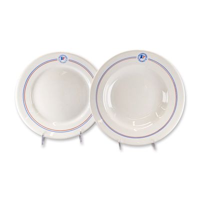 2pc Porcelana Sao Paulo Brazilian Shipping Line Plates