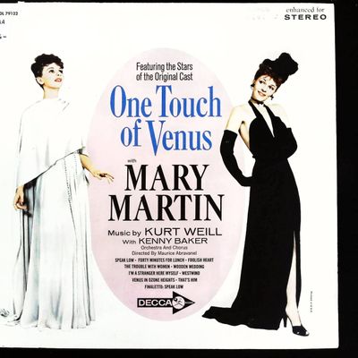 Sale Photo Thumbnail #437: One Touch of Venus Original Cast Recording Mary Martin LP Record