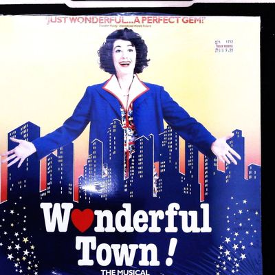 Sale Photo Thumbnail #600: Wonderful Town! The Musical Original London Cast Recording Vinyl LP First Night Records 1986