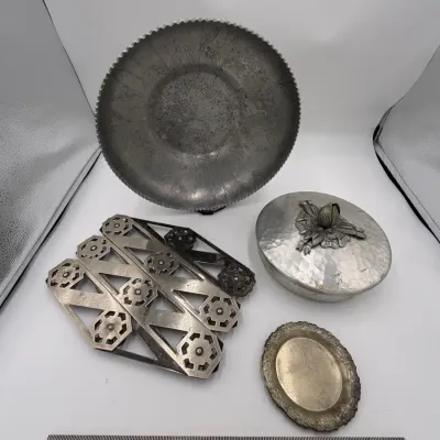 Vintage Mid-Century Metalware & Hammered Aluminum 4-Piece Estate Lot