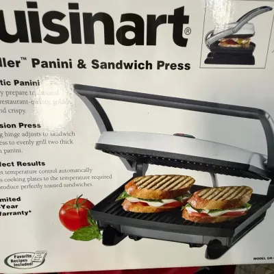 Boxed Cuisinart Griddler Panini & Sandwich Press (Model GR-1).