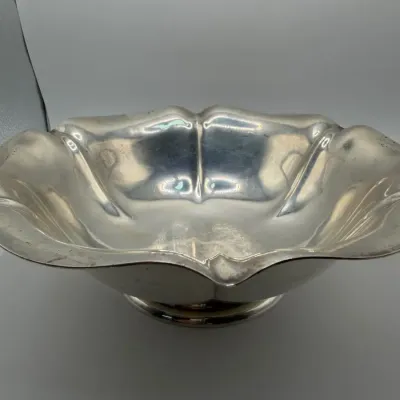 • Antique Reed & Barton Salem Pattern Sterling Silver Scalloped Bowl X1220
