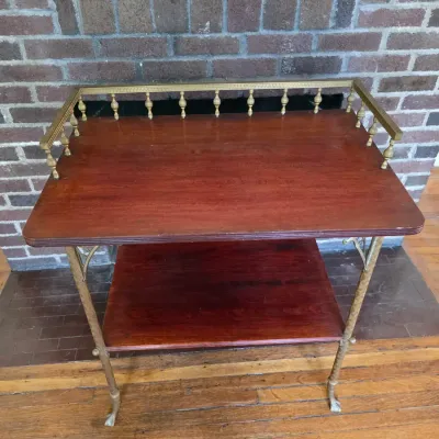 Vintage Hollywood Regency 2-Tier Accent Table – Wood & Brass Spindle Gallery Rail, Claw Feet