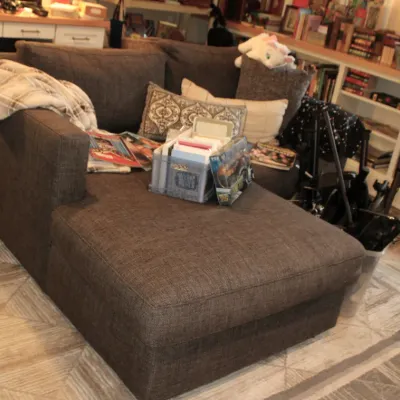 Sale Photo Thumbnail #136
