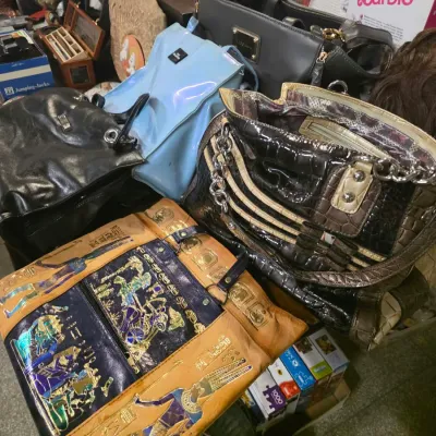 Sale Photo Thumbnail #51