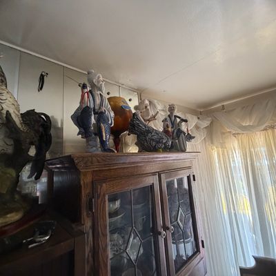 Sale Photo Thumbnail #74