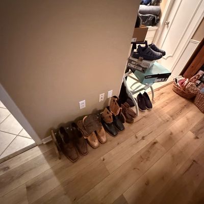 Sale Photo Thumbnail #203