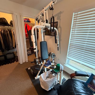Sale Photo Thumbnail #184