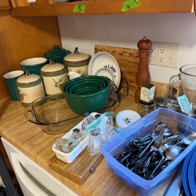 Sale Photo Thumbnail #136