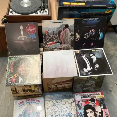 Vintage united audio turntable classic rock lps with sony dvd vcr