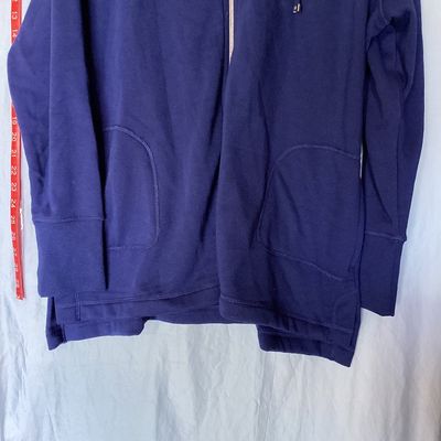 Sale Photo Thumbnail #435: Isaac Mizrahi Live! women's full-zip hooded jacket in royal blue. Features a soft plush fleece interior lining, front patch pockets, drawstring hood, and split hem. Size US XL. Made in Vietnam. Measures approximately 29 inches in length. In good pre-owned