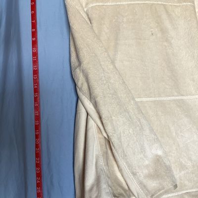 Sale Photo Thumbnail #484: L.L. Bean women's full-zip plush fleece jacket in cream. Made from 100% recycled polyester. Features zipper hand pockets and tan accent zipper pulls. Length measures approximately 27-28 inches. Overall good pre-owned condition with some minor discoloratio