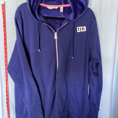 Sale Photo Thumbnail #434: Isaac Mizrahi Live! women's full-zip hooded jacket in royal blue. Features a soft plush fleece interior lining, front patch pockets, drawstring hood, and split hem. Size US XL. Made in Vietnam. Measures approximately 29 inches in length. In good pre-owned