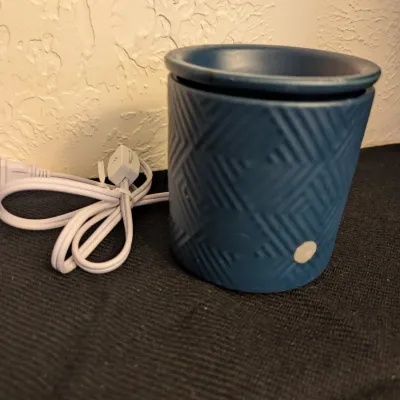 Ceramic Electric Wax Warmer - Textured Blue