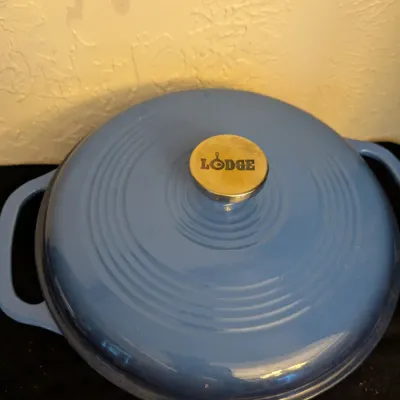 Lodge 6-Quart Blue Enameled Cast Iron Dutch Oven