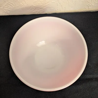 Vintage Pyrex Red Mixing Bowl #402 - 1.5 Quart
