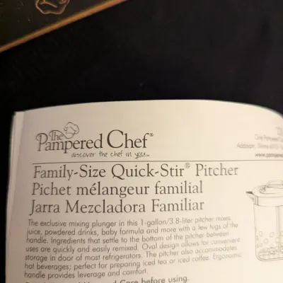 Pampered Chef Family-Size Quick-Stir Pitcher