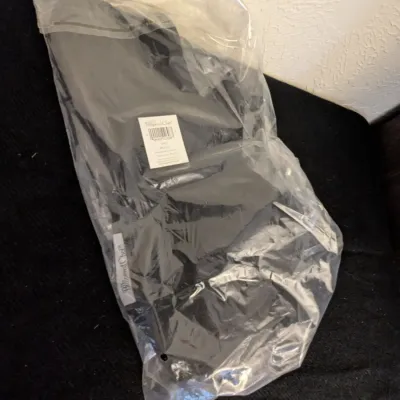The Pampered Chef Black Suede BBQ Mitt (Style 2696)